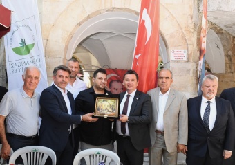 Başkan Aydın Müjdeyi Verdi Kozahan Aslına Uygun Yenileniyor