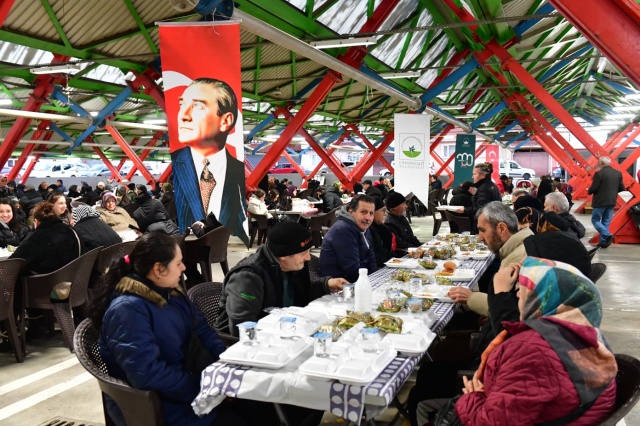 Soğanlı Mahallesi’nde Ramazan Bereketi Aynı Sofrada Paylaşıldı