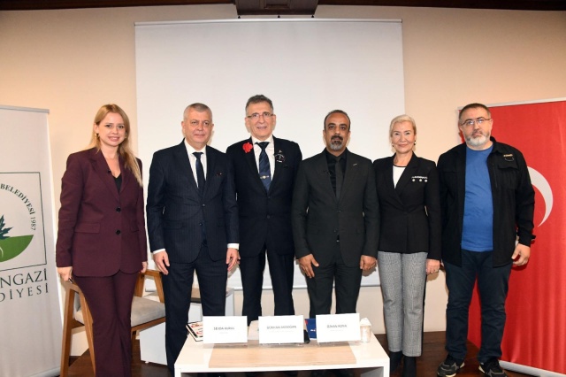 -	Osmangazi’de “Atatürk'ün Yaşamı, Düşünceleri ve Cumhuriyet Mirası” Paneli