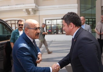 Vali Demirtaş’tan Başkan Aydın’a iade-i ziyaret