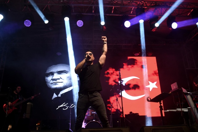 Grup Date’den 23 Nisan’a Özel Konser
