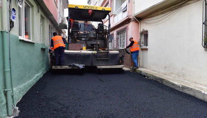 Osmangazi’de Çiftehavuzlar Mahallesi Kına Sokak’a Yeni Asfalt