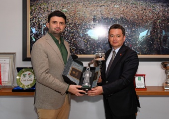 Başkan Erkan Aydın’dan Bursaspor’a Tebrik Ziyareti