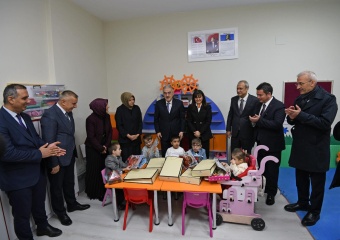 Başkan Aydın, Özel Gereksinimli Çocukların Karne Sevincini Paylaştı