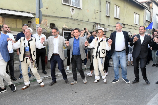 Osmangazi’de Uluslararası Balkan Festivali Renkli Görüntülerle Start Aldı