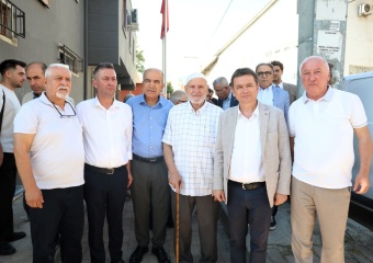 Başkan Erkan Aydın Gülbahçe'de Vatandaşlarla Buluştu