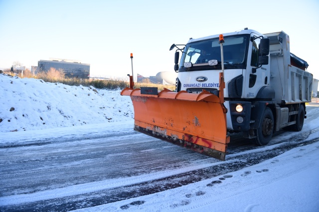 Osmangazi’de Rahat Ulaşım İçin Yoğun Mesai