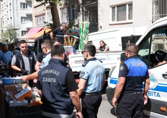 Osmangazi Belediyesi Kaldırım İşgallerine Fırsat Vermiyor