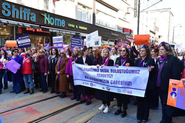 Bursalı Kadınlardan Özgürlük ve Eşitlik Yürüyüşü