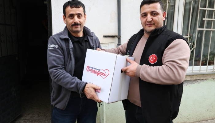 Osmangazi’de Ramazan Kolisi Dağıtımı Devam Ediyor