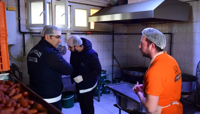 Osmangazi Belediyesi’nden Tatlıcılara Sıkı Denetim