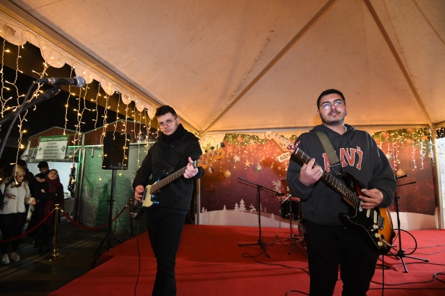 Osmangazi’de Çizik Grubu Festivale Renk Kattı