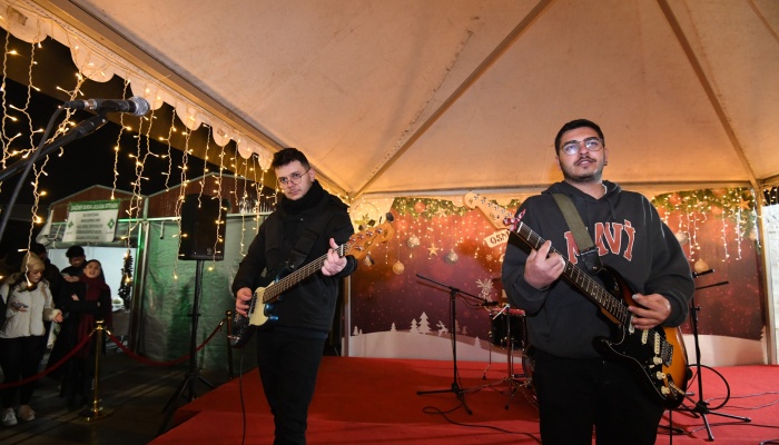 Osmangazi’de Çizik Grubu Festivale Renk Kattı