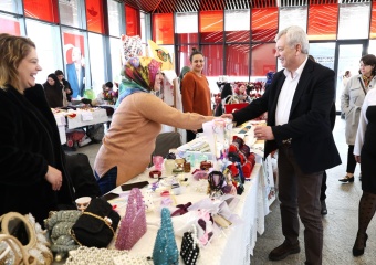 Girişimci Kadınları Bir Araya Getiren Sokak