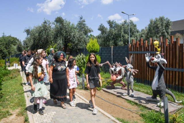 Osmangazi’de Çocuklar Kitapların İzinde Buluştu