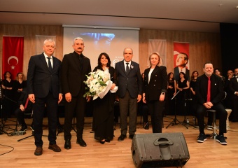 Osmangazi’de Ulu Önder Sevdiği Türkülerle Anıldı