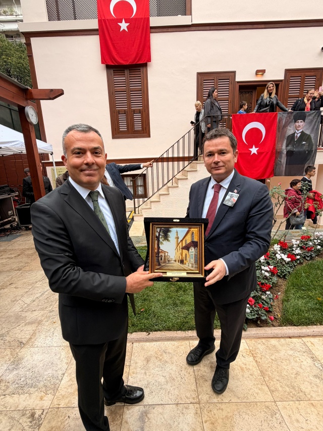 Başkan Aydın Selanik’te Atatürk’ü Andı