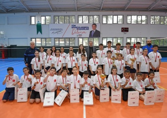 Osmangazi Belediyespor’dan Badmintonda Tarihi Başarı