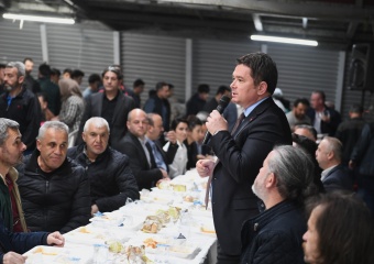 Başkan Aydın Çiftehavuzlar Mahallesinde Bin Kişiyle İftar Açtı