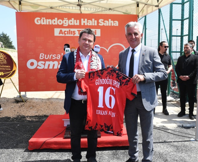 Gündoğdu Futbol Sahası Hizmete Açıldı