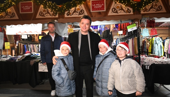 Yeni Yıl Festivali’nde Başkan Erkan Aydın Vatandaşlarla Buluştu