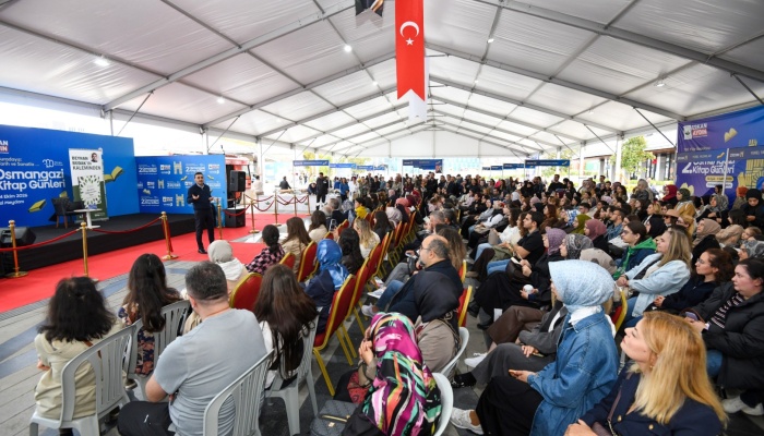 Osmangazi Kitap Günleri’nde Edebiyat, Psikoloji ve Bilim Konuşuldu