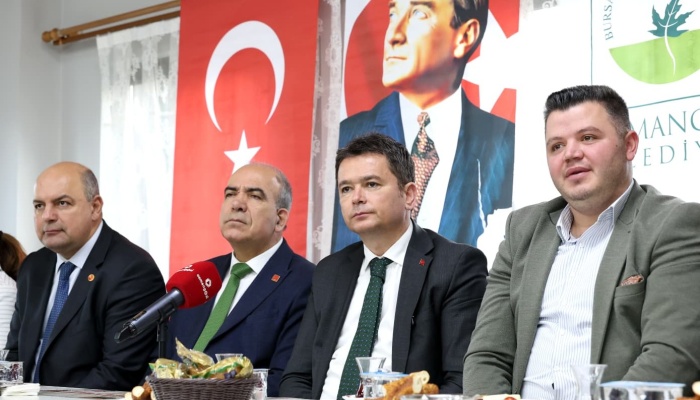 Osmangazi’de Mahalle Buluşmalarıyla Hizmet Sahada