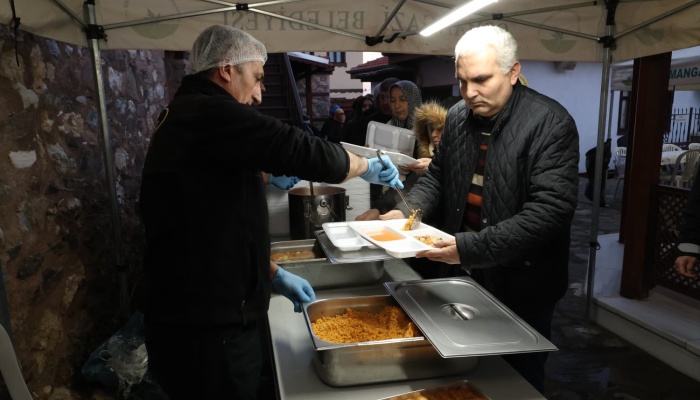 Osmangazi Belediyesi’nden Ramazan’da Kardeşlik Sofrası