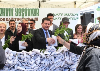 Osmangazi Belediyesi’nden Ücretsiz Fide Dağıtımı
